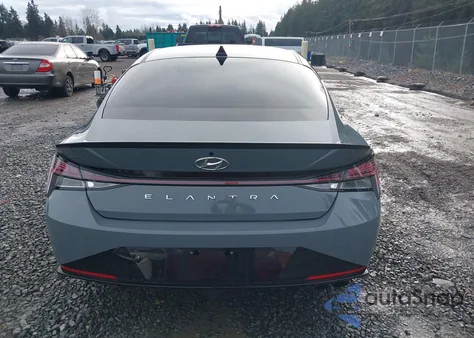 2022 Hyundai Elantra N Line z USA, uszkodzony, nr VIN KMHLR4AF6NU243594